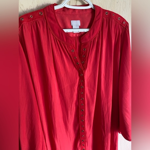 CHICOS Cherry Red Batwing Swing Blouse Grommet Accents Sz 3 XL - Picture 2 of 12